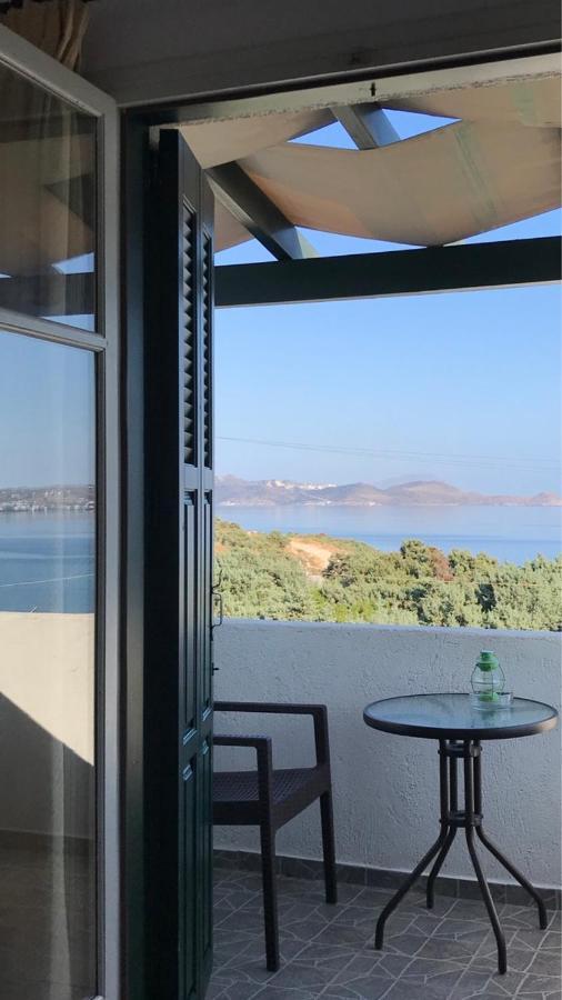 Appartement Akrothalassia *