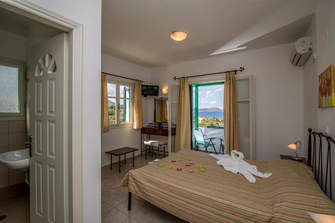 Akrothalassia Appartement Adámas